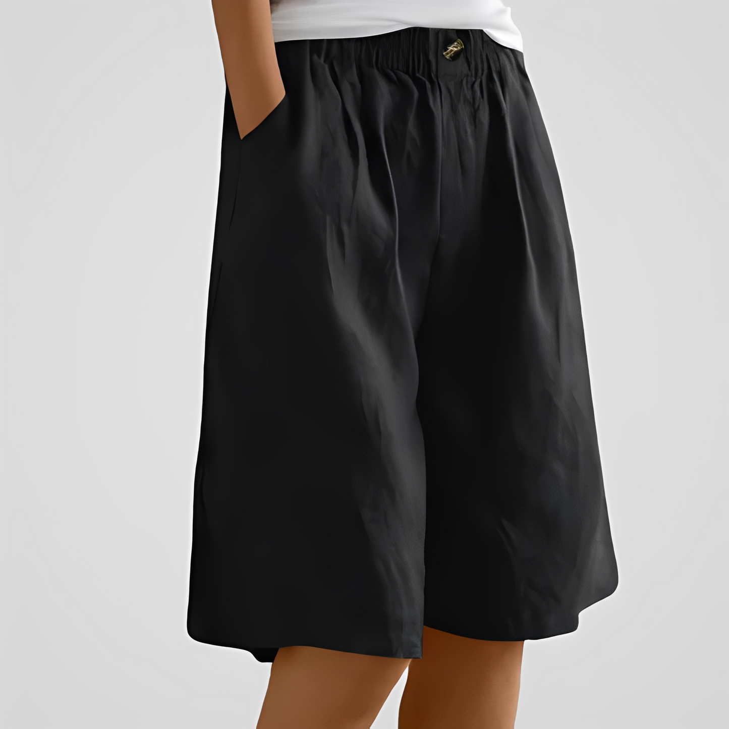 Women’s Lightweight Loose Summer Shorts with Modern Comfortable Style