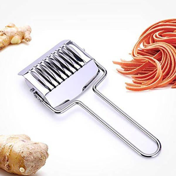 SavorSlice™ - Effortless Restaurant-Quality Noodle Cutter