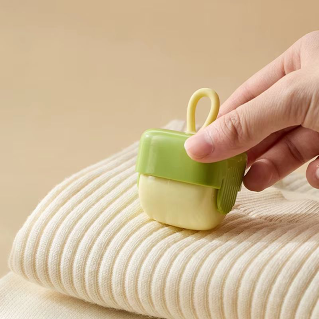 Reusable Lint Roller for Clothes and Furniture Cleaning