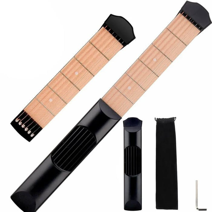 Beginner Friendly Acoustic Guitar Chord Trainer Tool