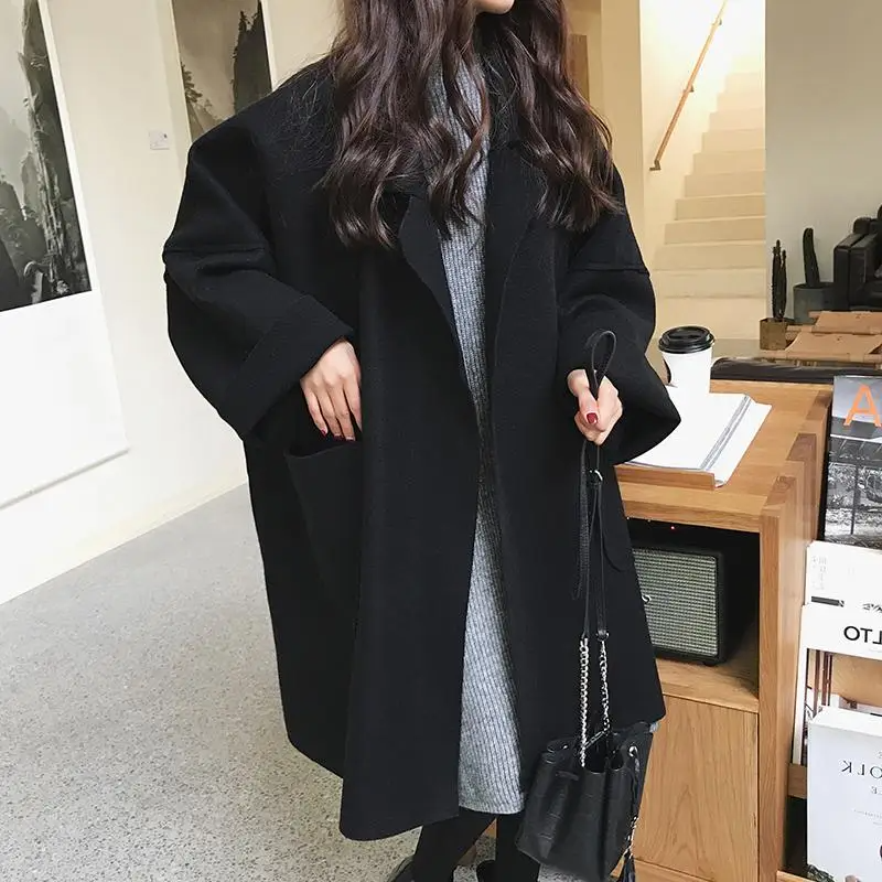 Oversized Wool Blend Coat with Pockets and Relaxed Fit
