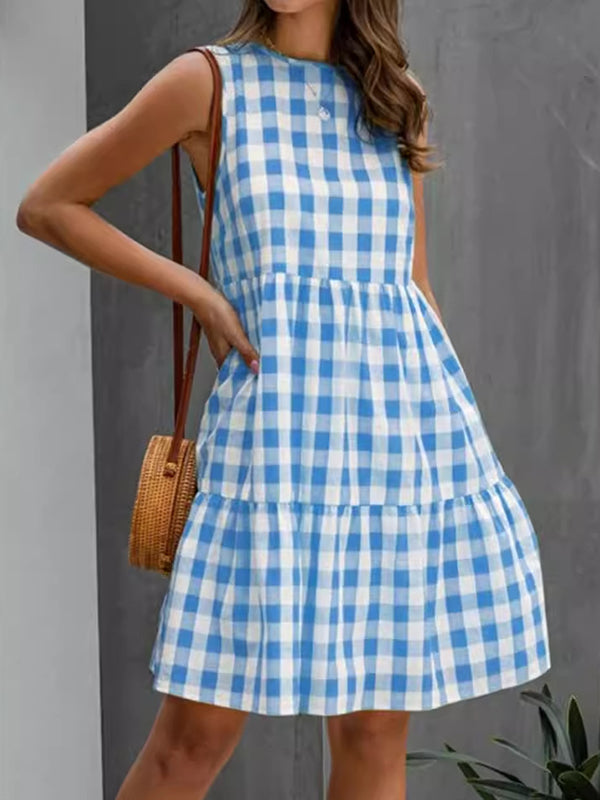 Effortless Plaid Sleeveless Mini Dress with Pleated Details