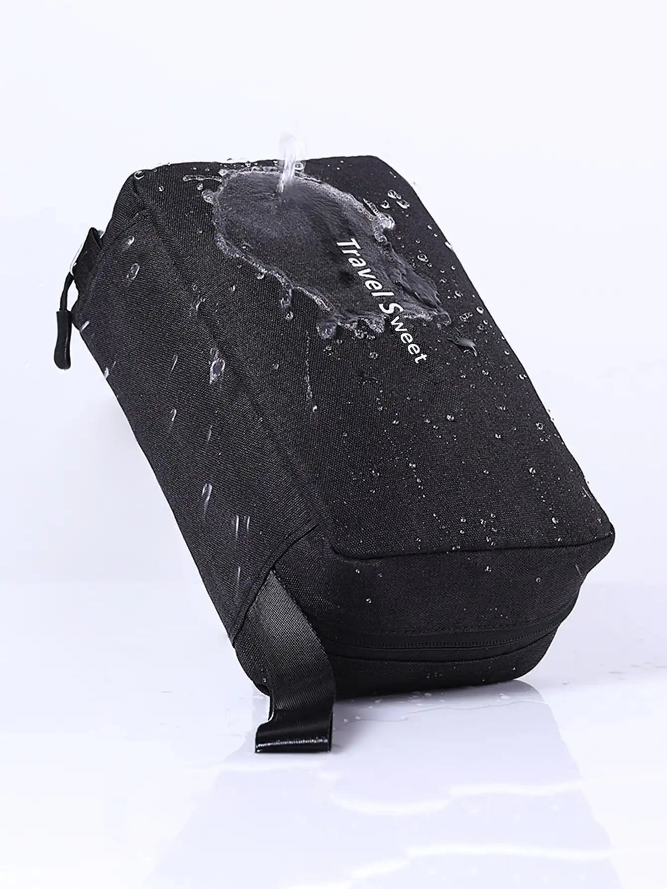 DryNexa™ TravelCube Foldable Toiletry Bag with Wet-Dry Separation