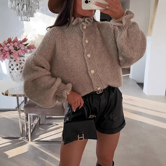 Chic Women's Button-Up Cardigan with Stylish Collar