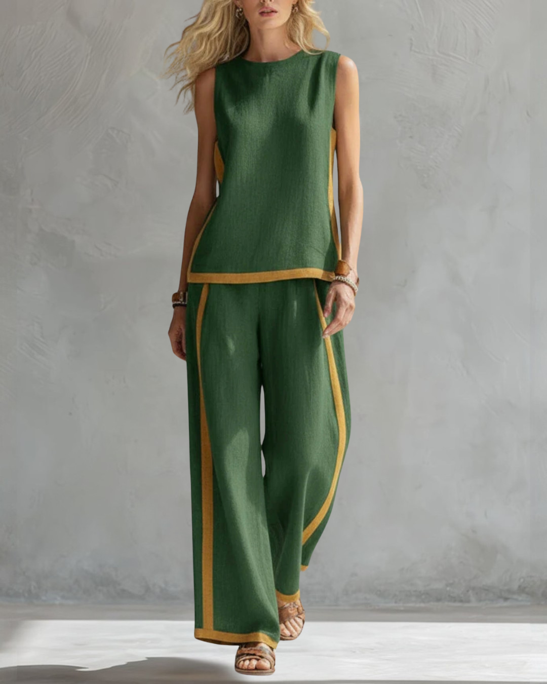 Leila - Chic Two-Piece Outfit Set