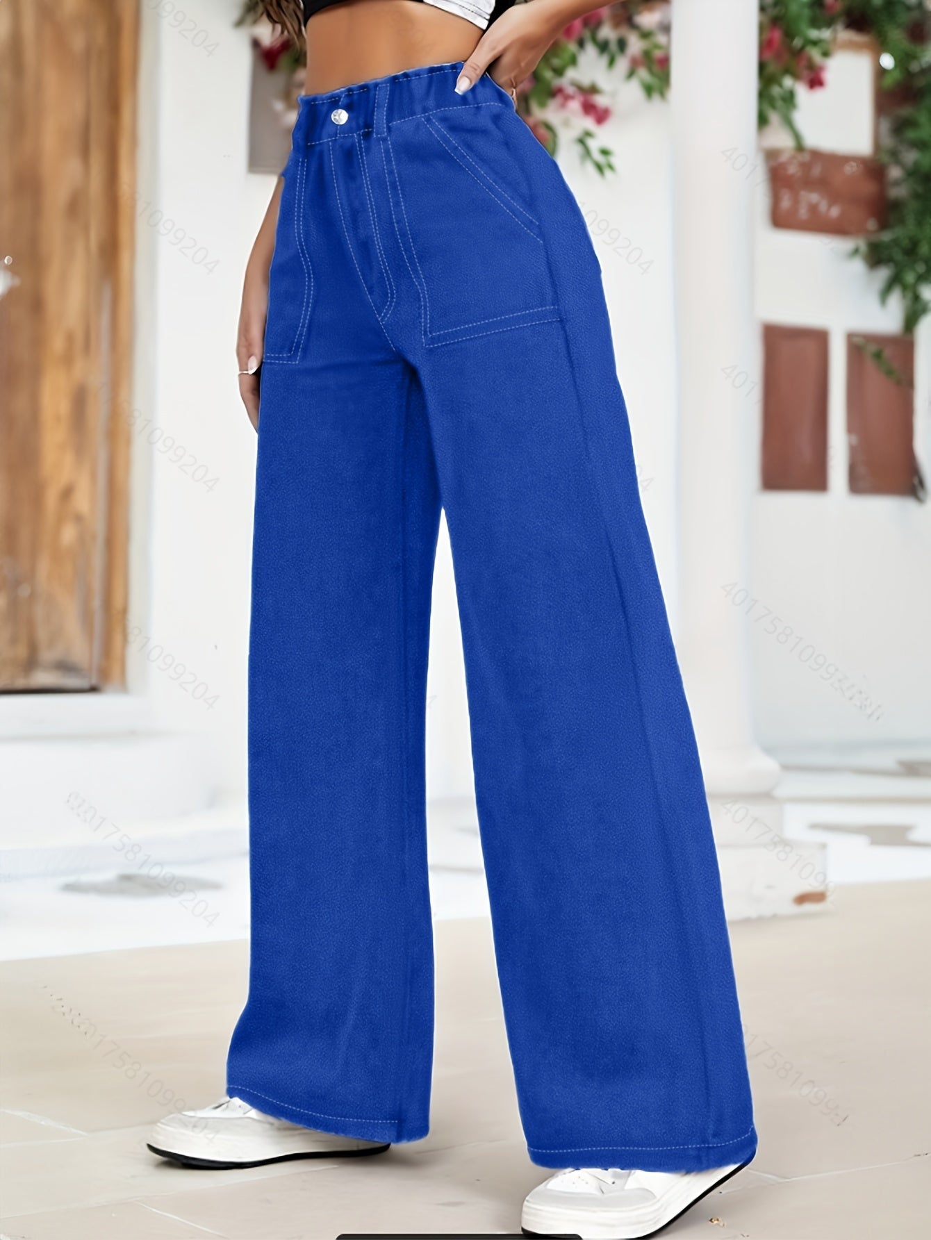 High-Waist Wide-Leg Denim Cargo Pants with Oversized Pockets