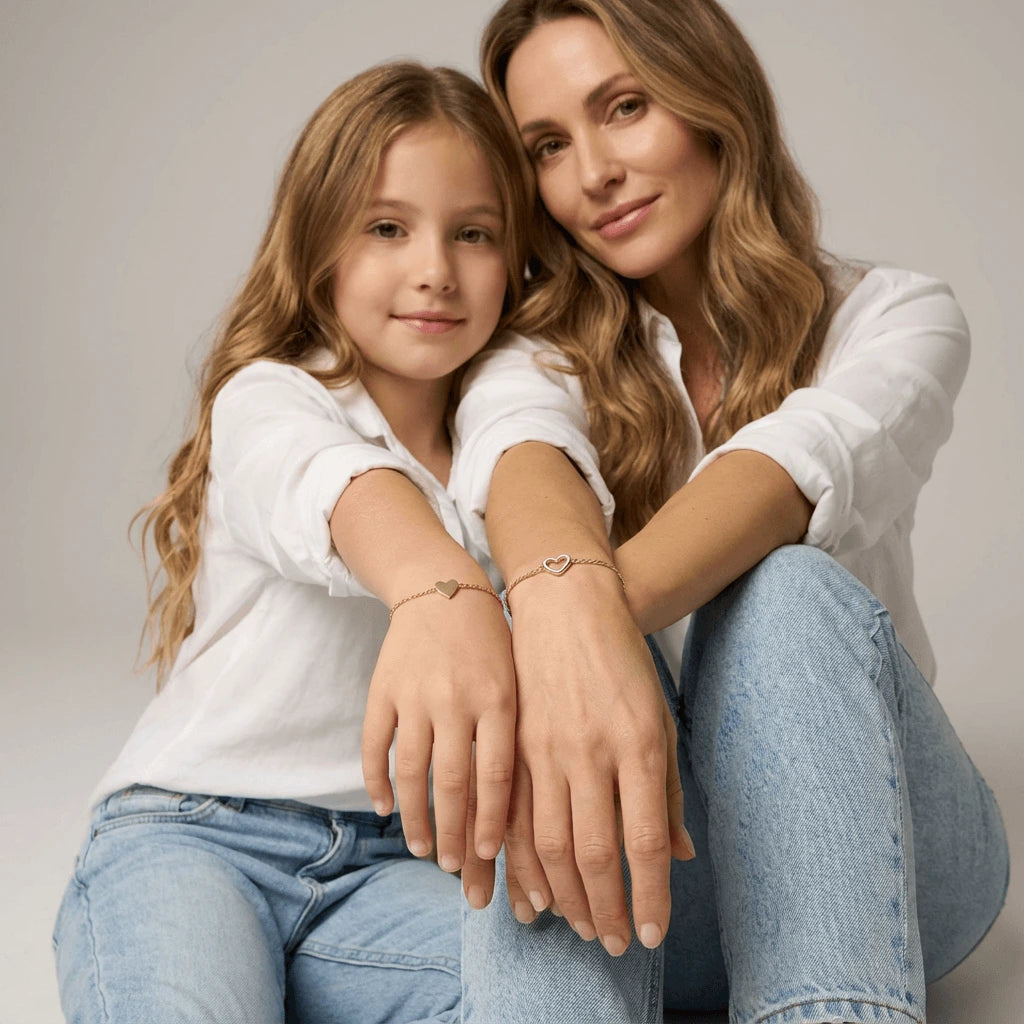 HeartLink - Keep Your Loved One Close with Matching Heart Bracelets