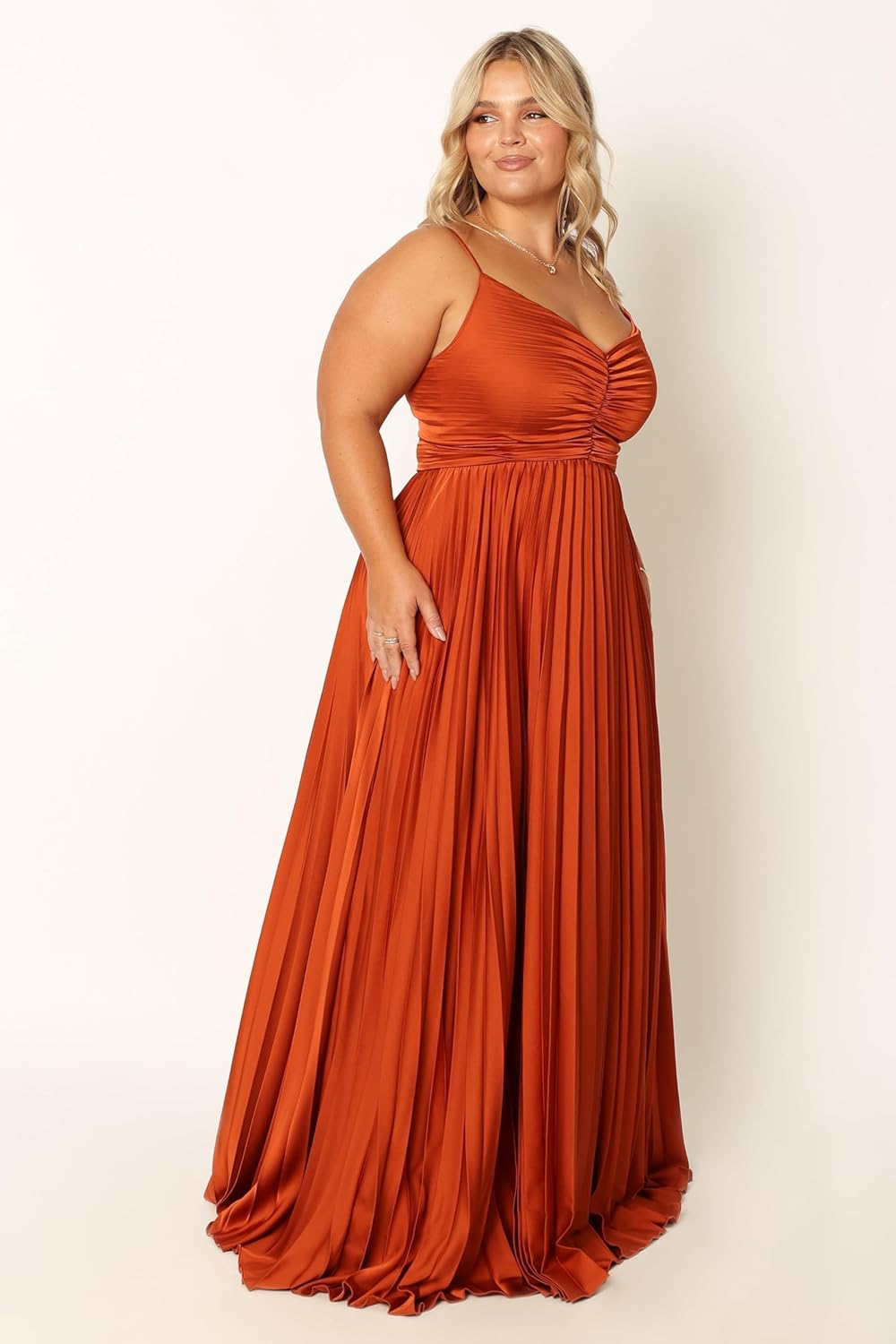 Elegant Pleated Midi Dress for Formal Occasions