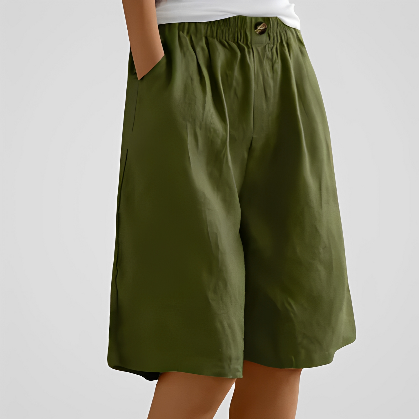 Women’s Lightweight Loose Summer Shorts with Modern Comfortable Style