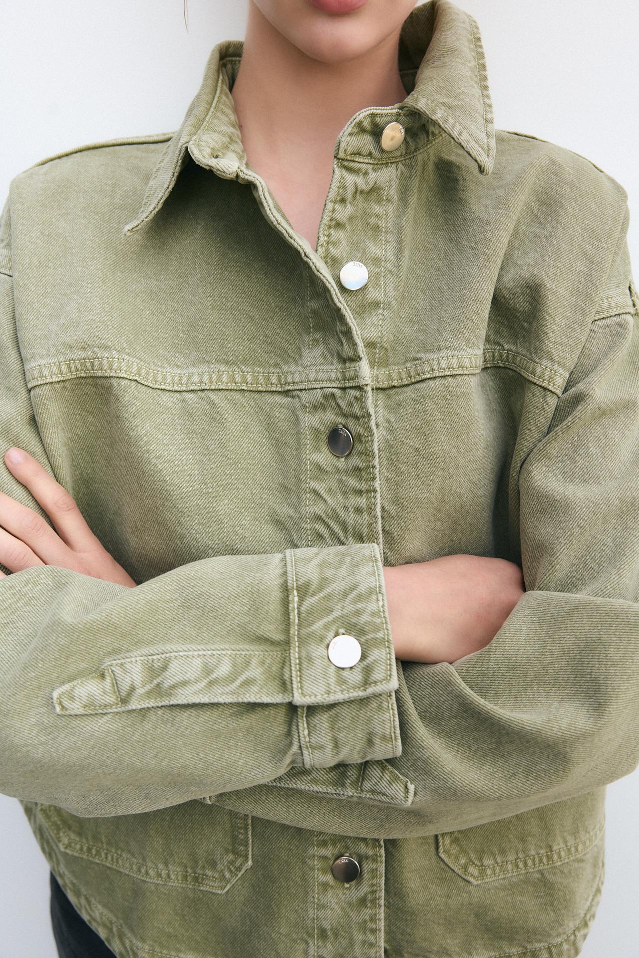 Classic Khaki Denim Jacket for Everyday Style