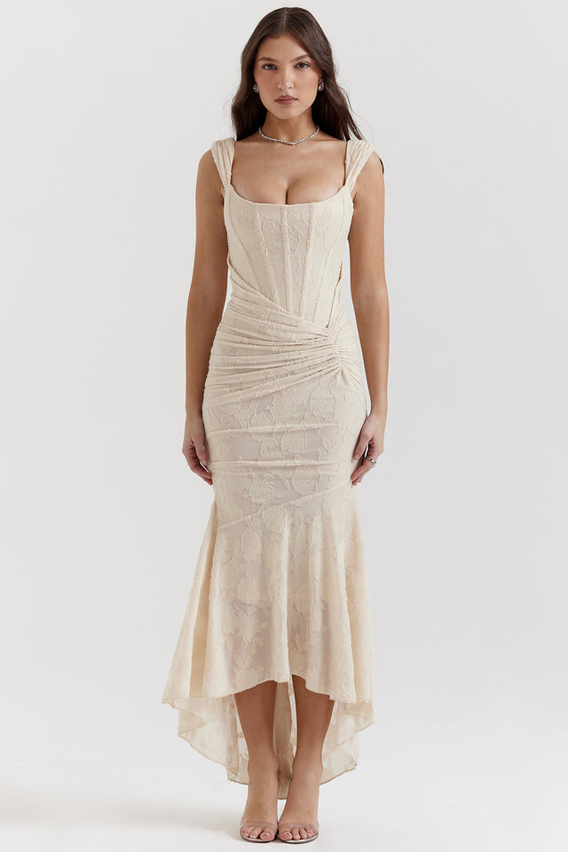 Flowy Curve-Enhancing Waist Dress