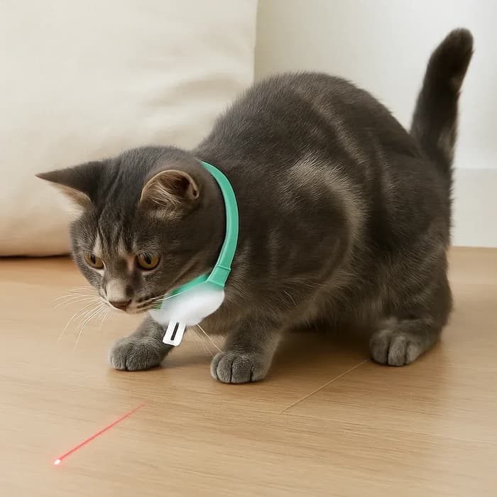 PawLuxe™ - Interactive Laser Toy Collar for Cats