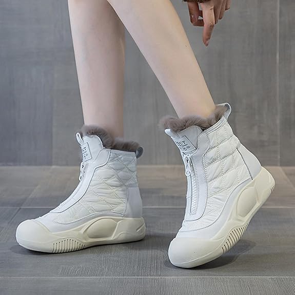 Sleek Leather Ankle Boots for Chic Urban Style