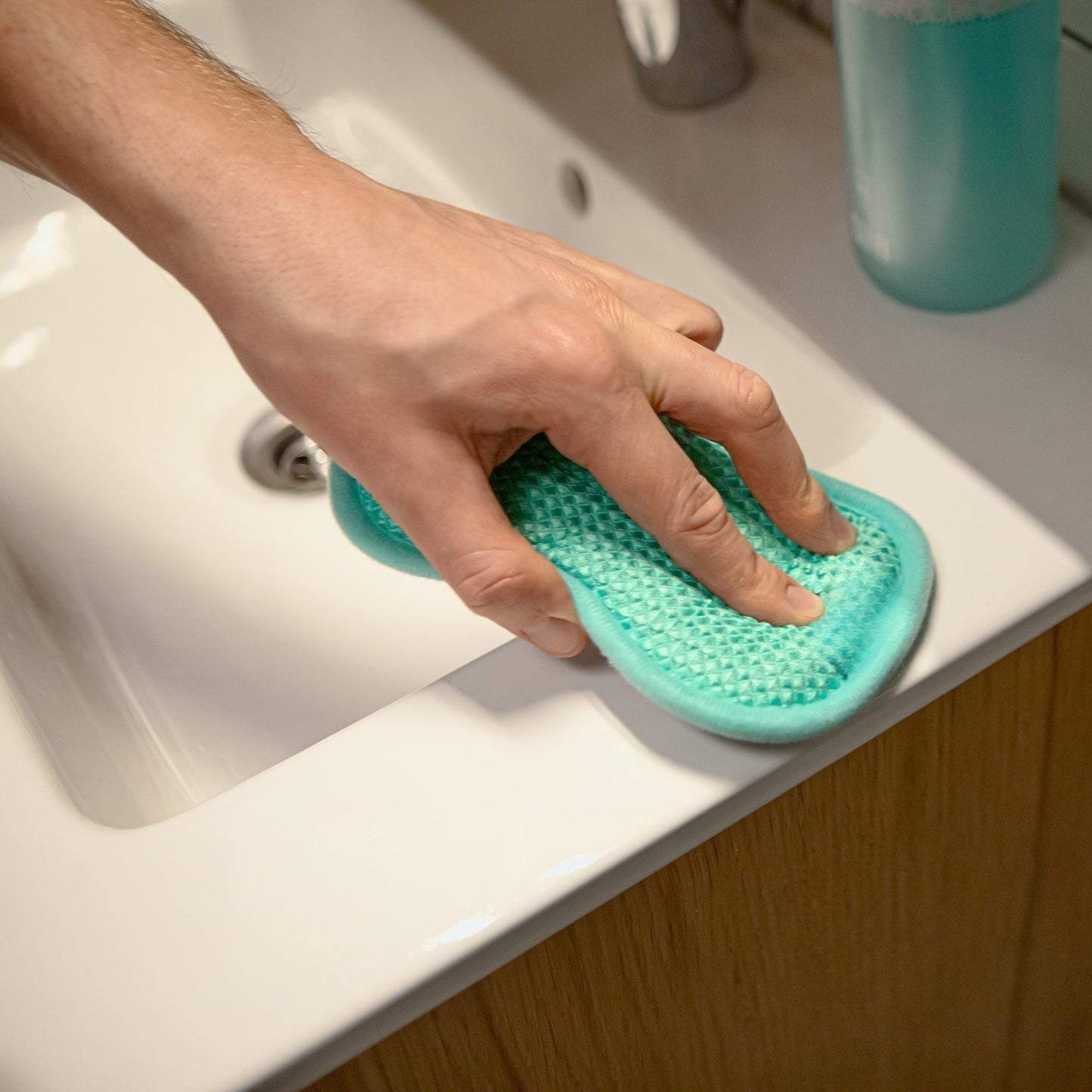 CleanSwift - Erase Grease and Grime in Seconds, No Scrubbing