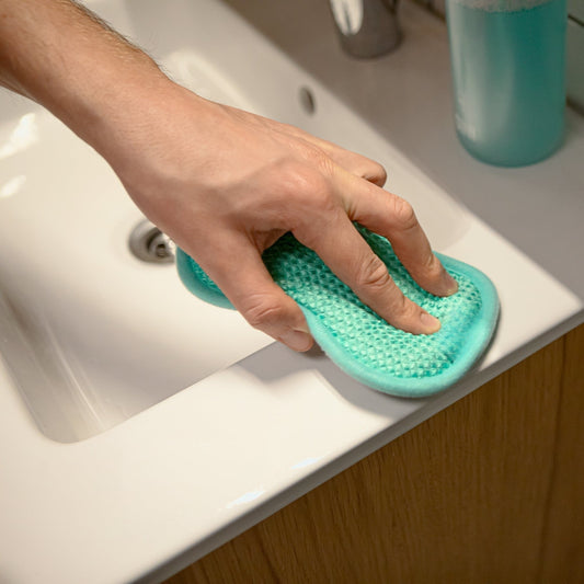 CleanSwift - Erase Grease and Grime in Seconds, No Scrubbing