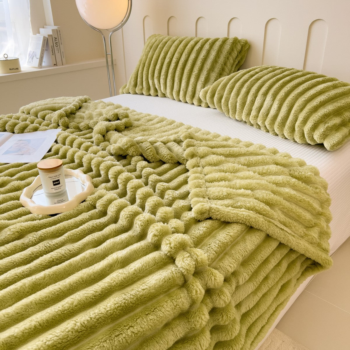 SnugDream™ - Cozy Fitted Sheet Plush Blanket for Ultimate Comfort