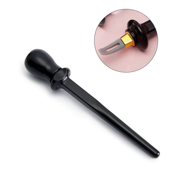 LashLine™ - Smooth Glide Liquid Eyeliner