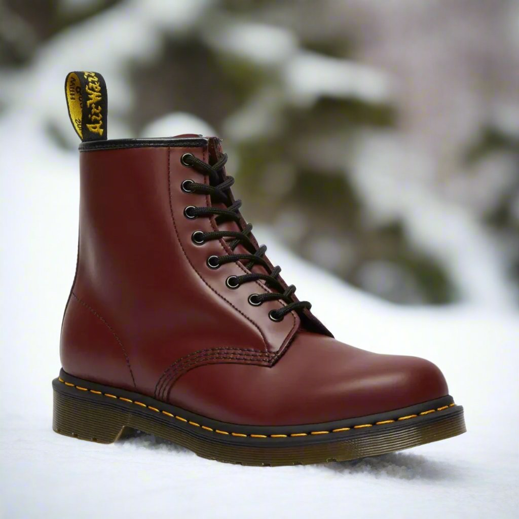 Classic Elegant Lace-Up Leather Boots