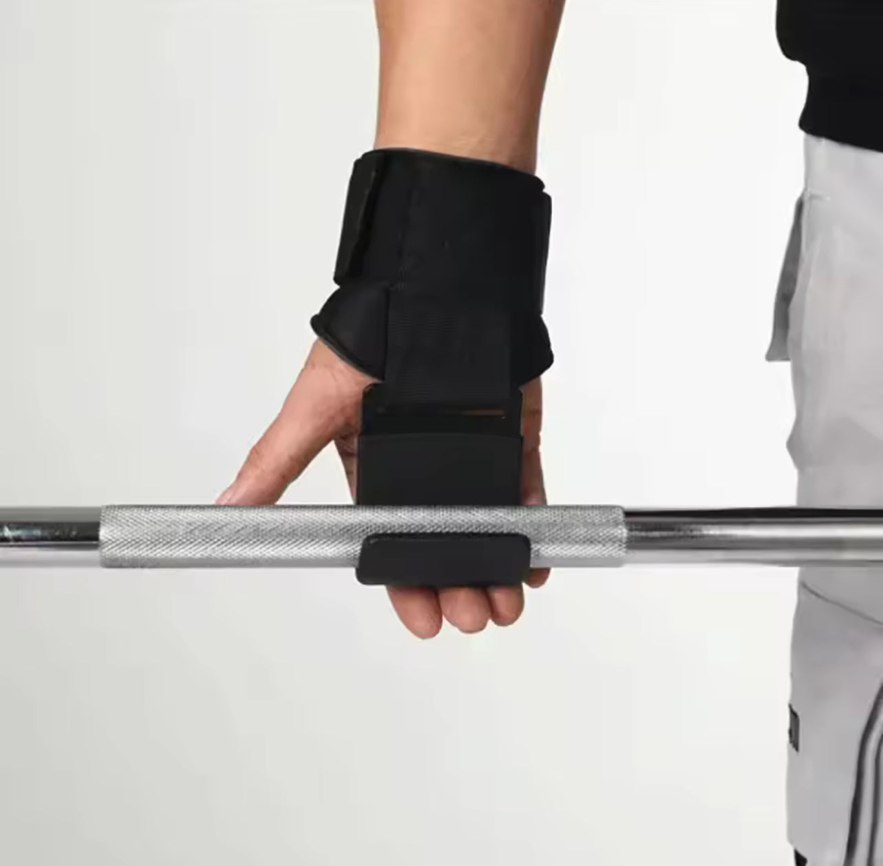 SteelPulse™ - Heavy-Duty Power Hooks for Secure Grip