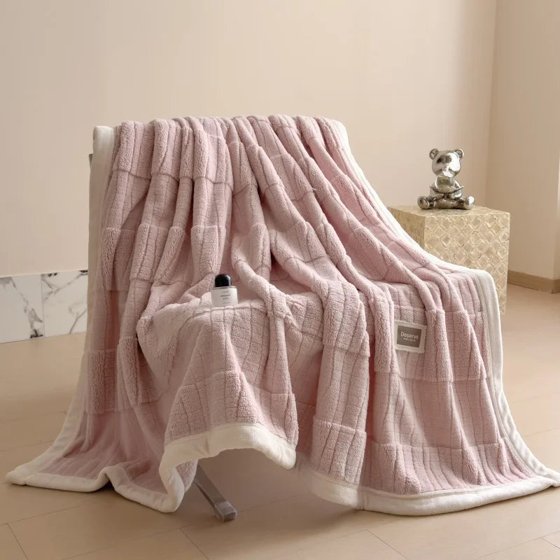 Veluvina™ - Reversible Jacquard Velvet Coral Fleece Blanket