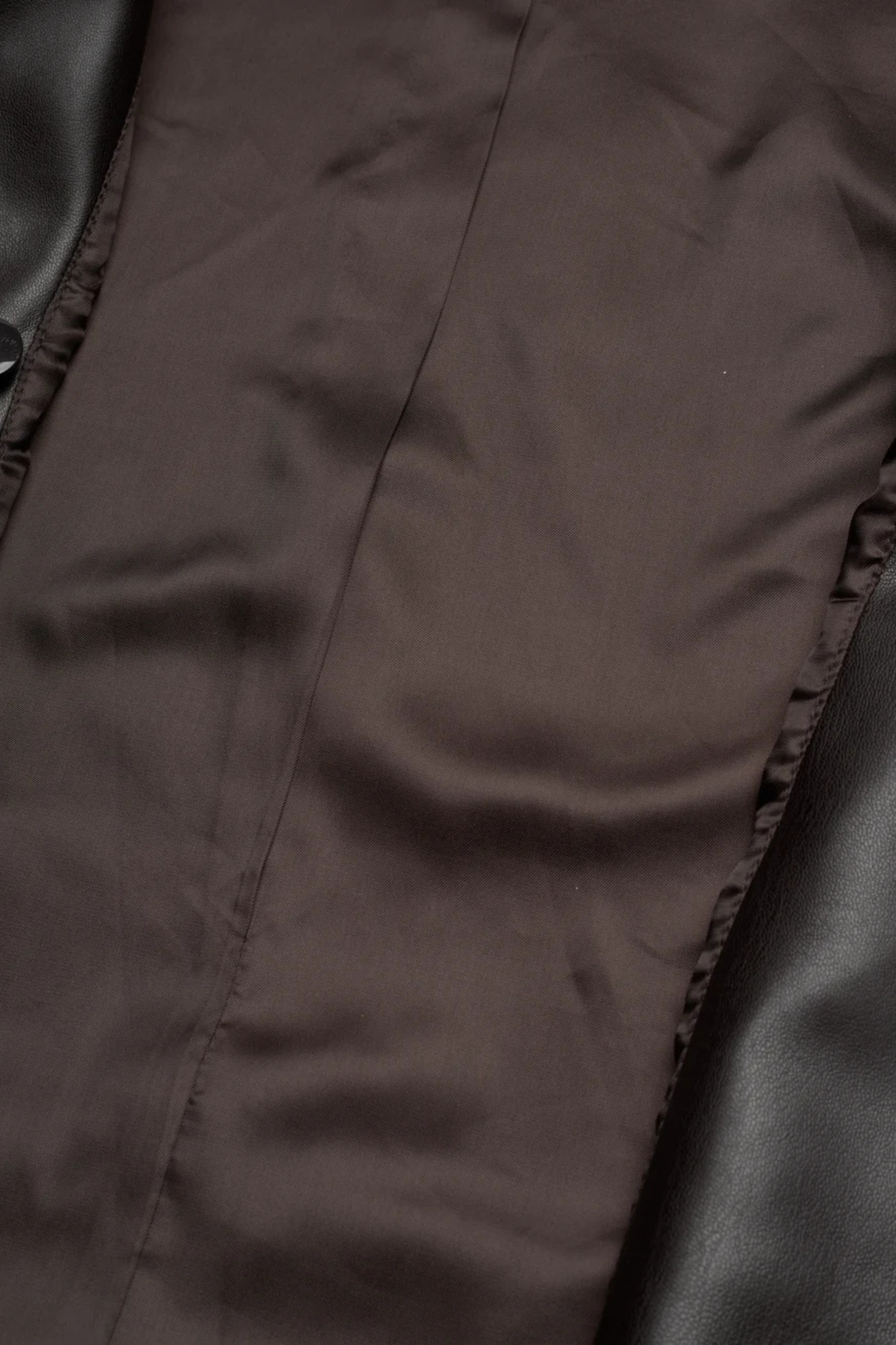 Sleek Lightweight Windbreaker Jacket