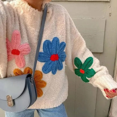 Elegant Floral Knit Sweater for Stylish Seasonal Layers