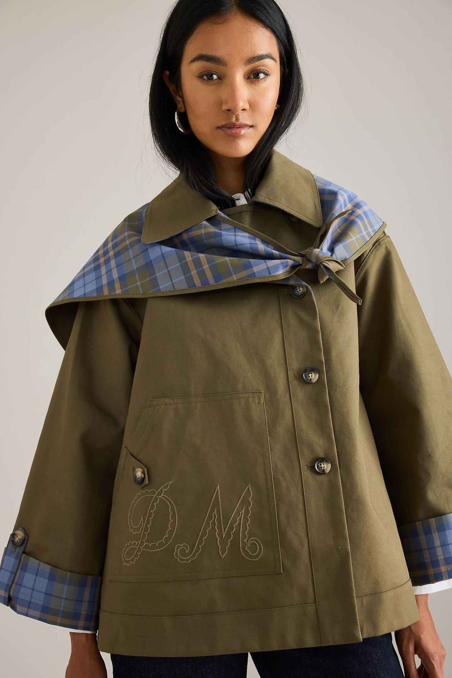 Reversible Crop Trench Coat – Chic Layered Style