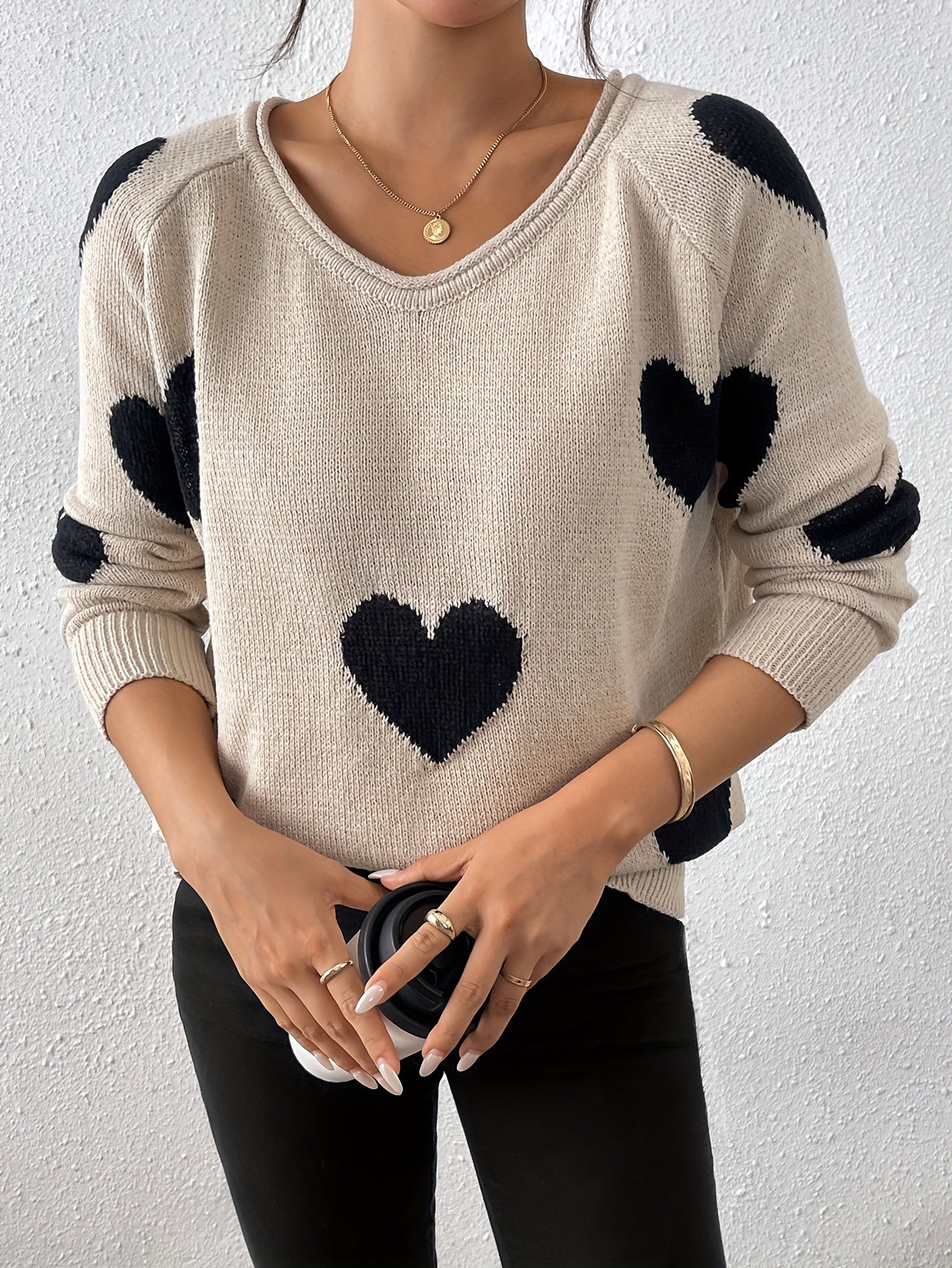 Cozy Heart Pattern Sweater for Romantic Winter Style