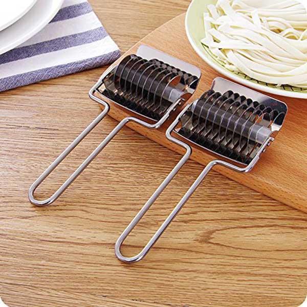 SavorSlice™ - Effortless Restaurant-Quality Noodle Cutter