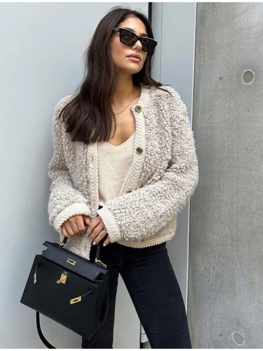 Chic Jacket for Women Perfect for Autumn Evenings