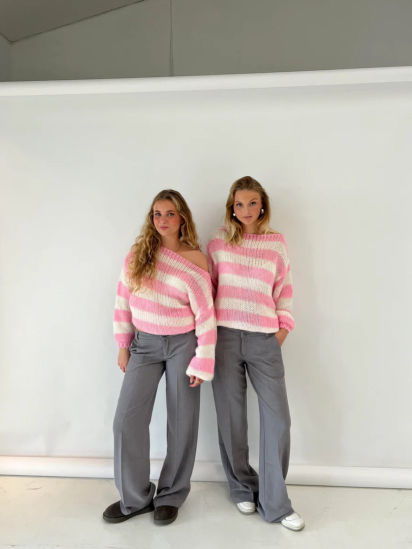 Cozy Lightweight Knit Sweater for Everyday Wear
