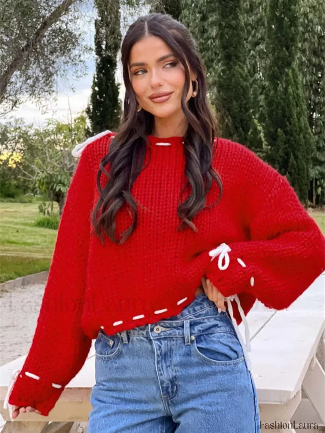 Cozy Knit Pullover Sweater with Contrast Detail