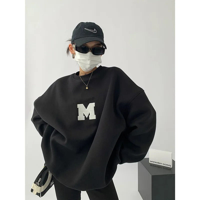 Cozy Minimalist Oversized Sweatshirt