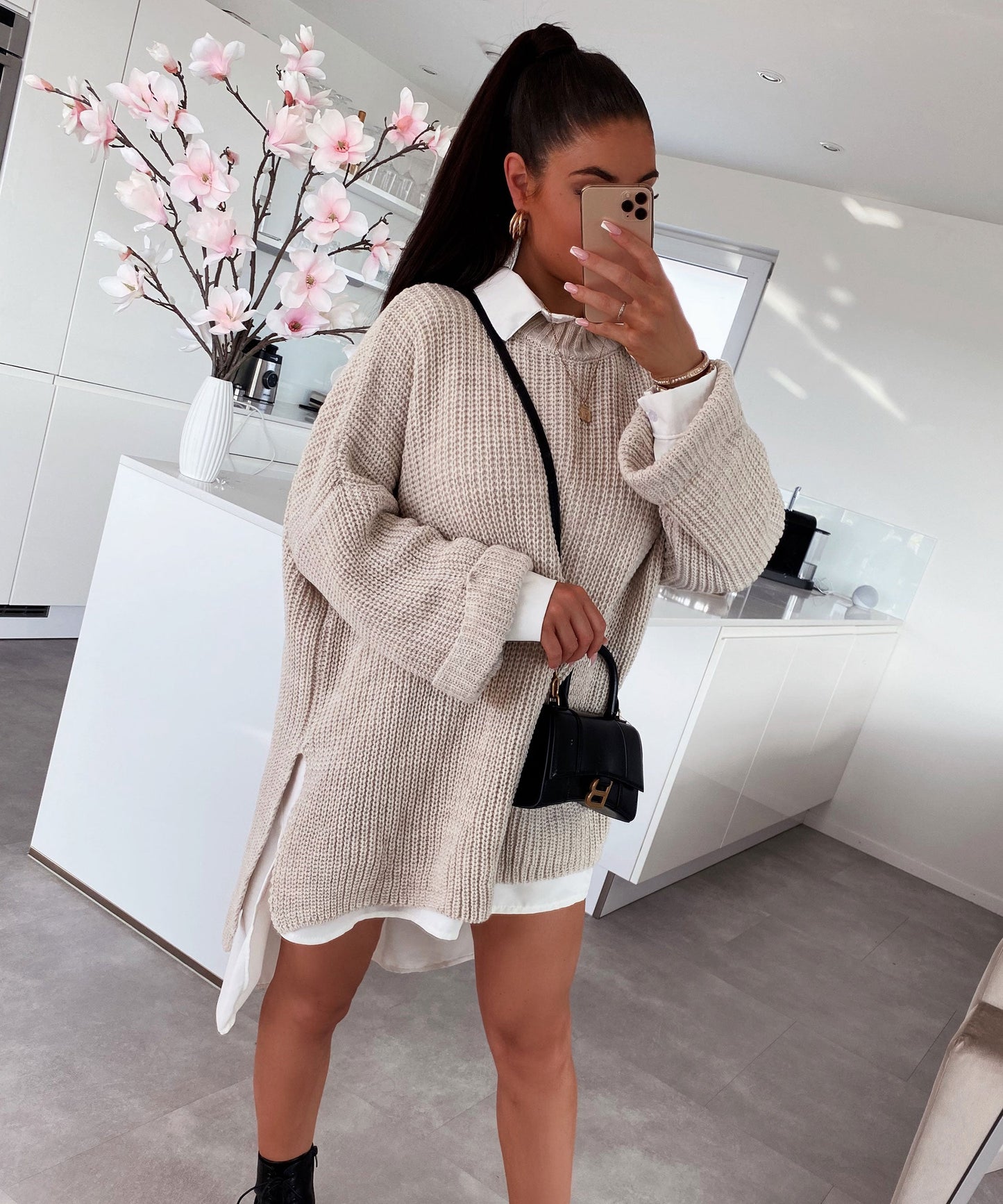 Cozy Oversized Knit Sweater in Soft Beige