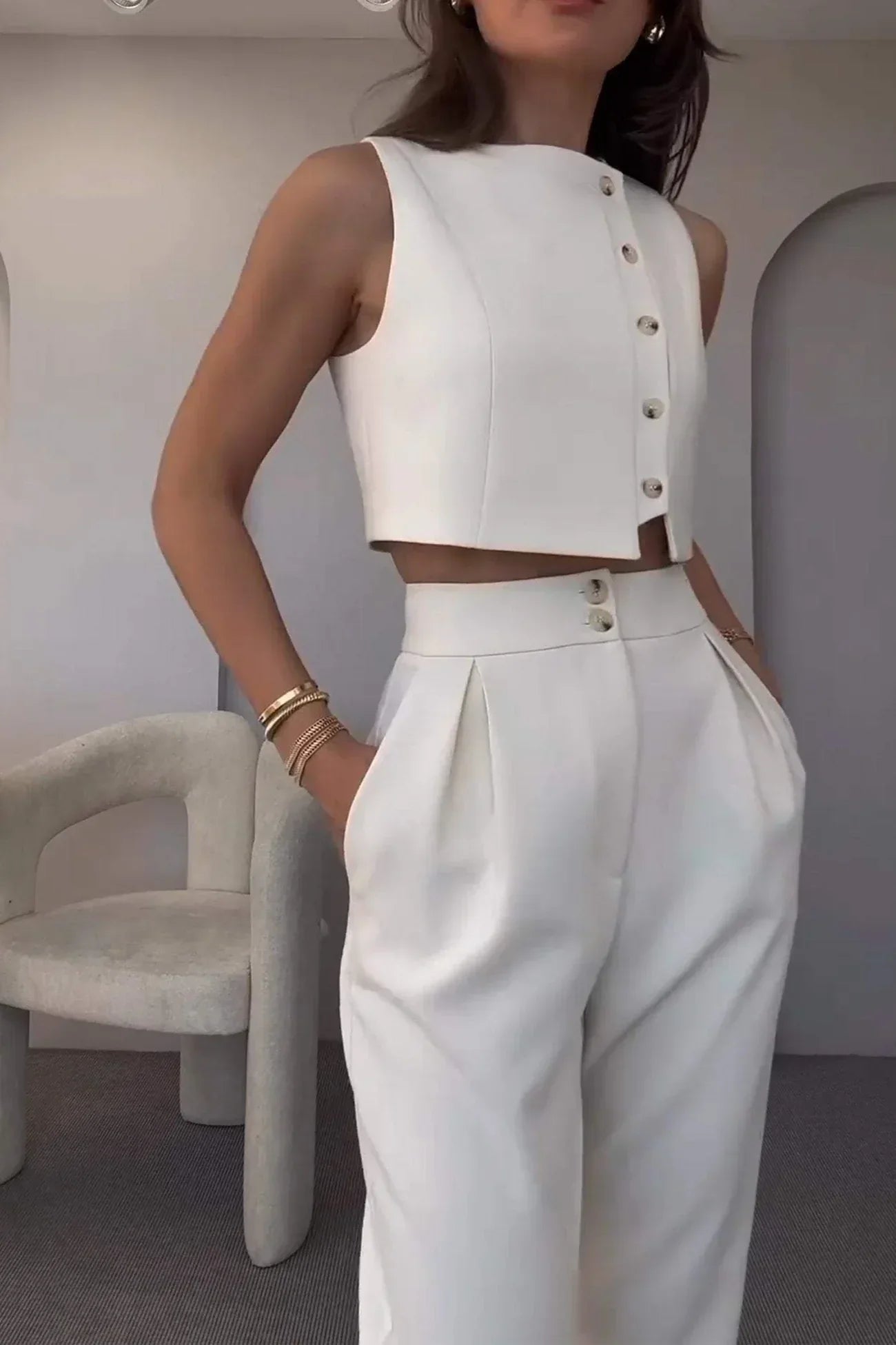 Sleek Tailored Blazer for Effortless Confidence