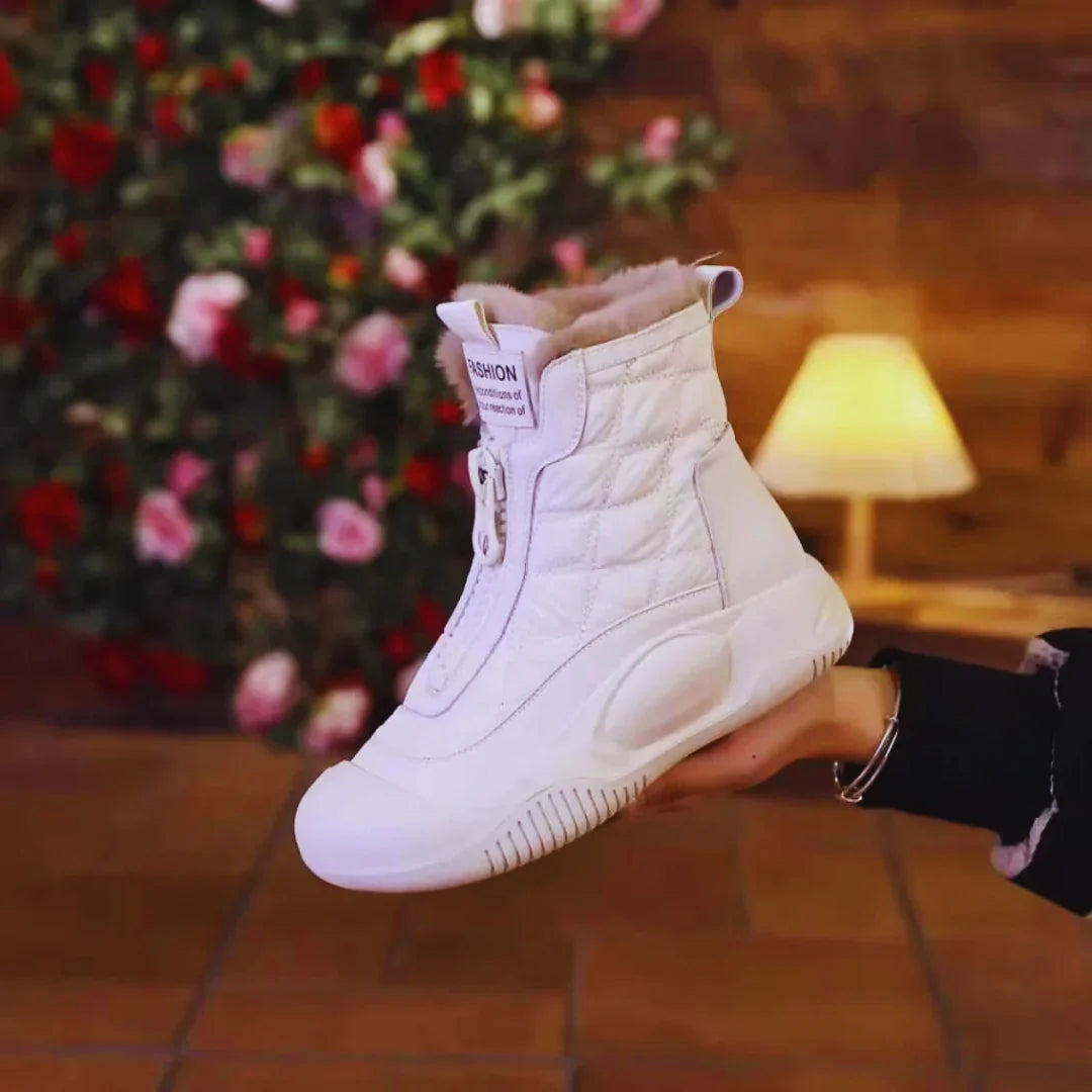 Sleek Leather Ankle Boots for Chic Urban Style