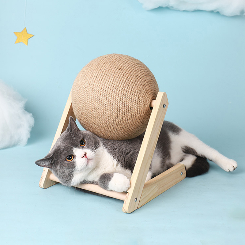Interactive Rotatable Cat Scratch Ball for Active Play and Fitness