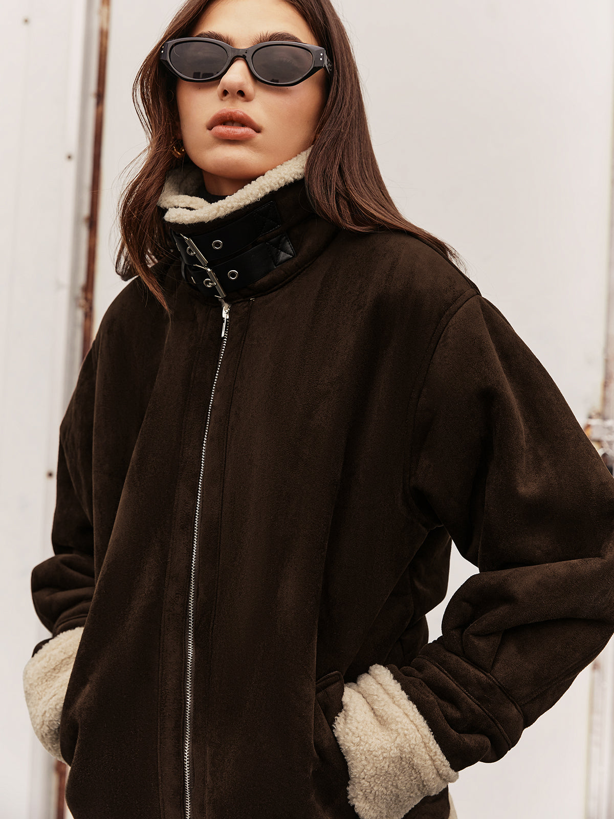Vintage Brown Fleece Lined Jacket with Relaxed Fit