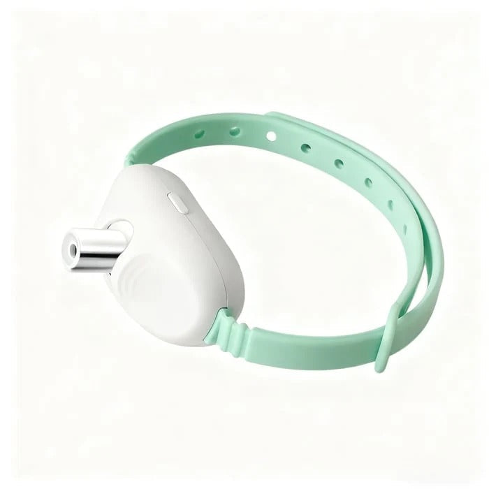 PawLuxe™ - Interactive Laser Toy Collar for Cats