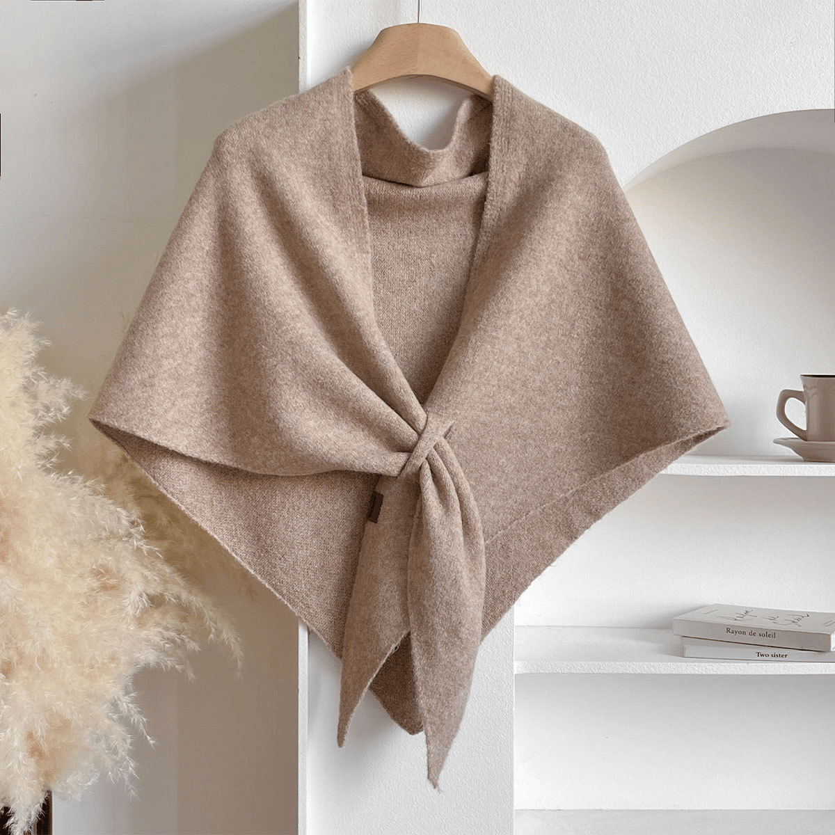 Cozy Lightweight Scarf for Everyday Style