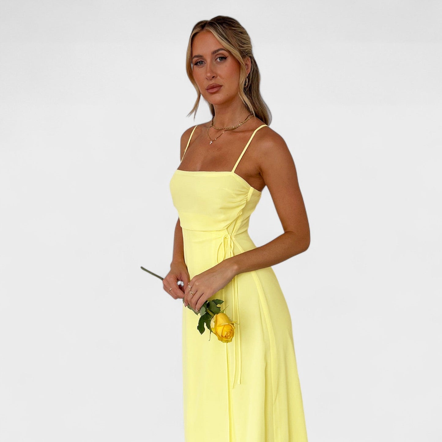 Flóssi - Elegant Yellow Maxi Dress