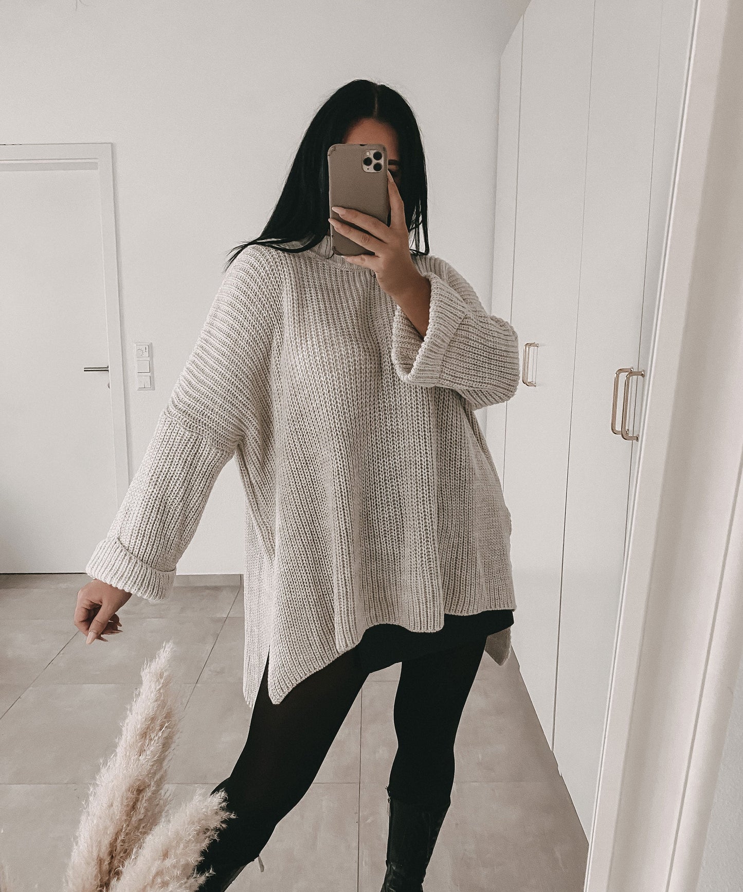 Cozy Oversized Knit Sweater in Soft Beige