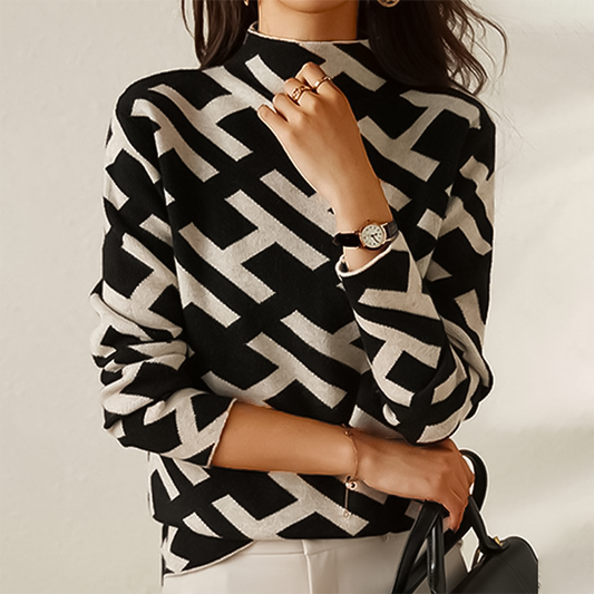 Chic Cozy Statement Sweater for Effortless Style