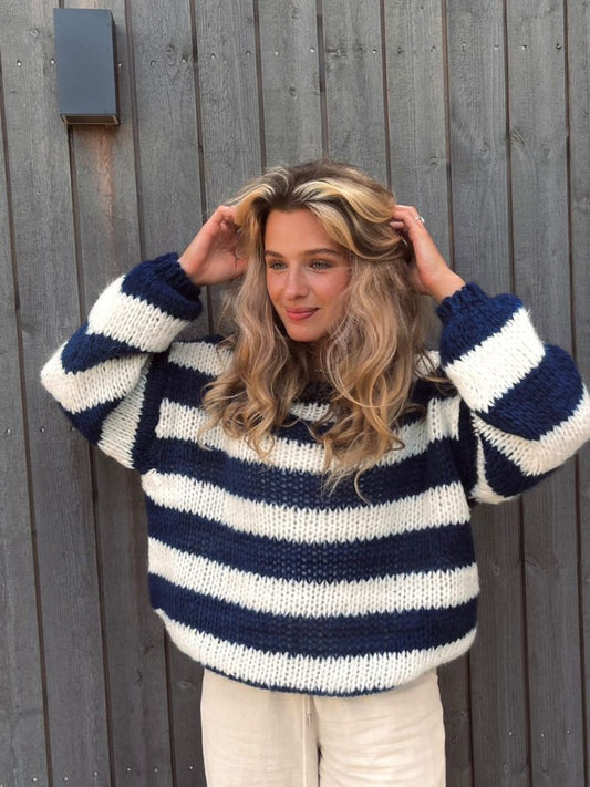 Oversized Cozy Knit Sweater with Crew Neck