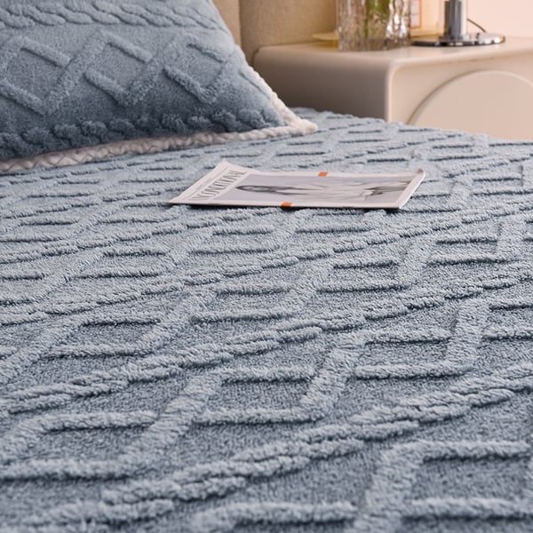 FlannelDream™ - Soft All-Season Flannel Bedding Set
