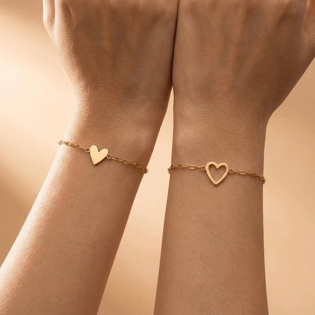 HeartLink - Keep Your Loved One Close with Matching Heart Bracelets