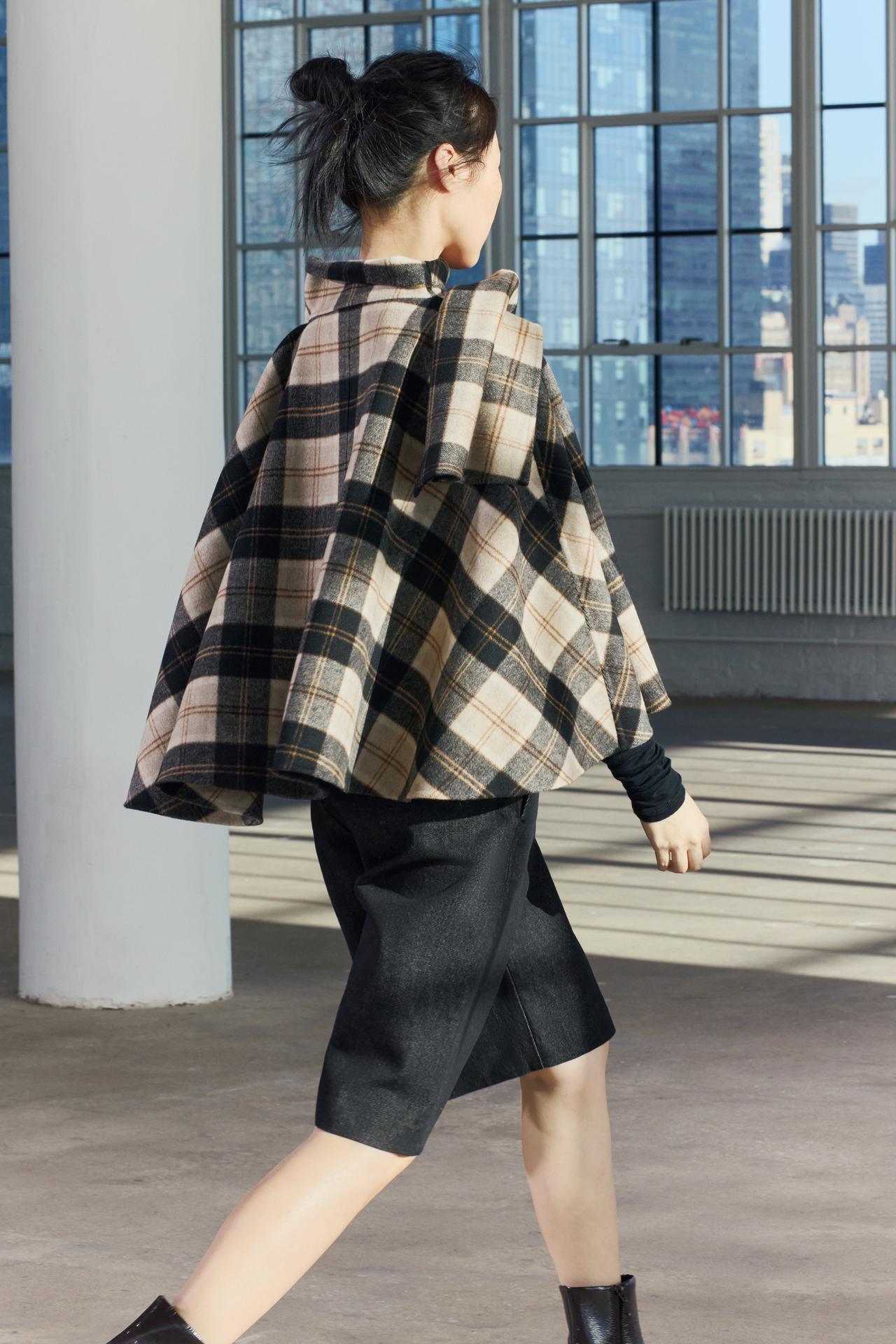 Chic Checked Cape Coat for Stylish Layering