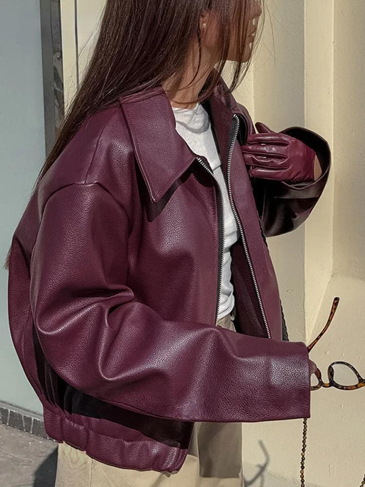Burgundy Faux Leather Jacket with Stylish Lapel and Zipper Detail