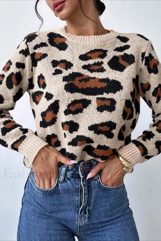 Chic Colorblock Leopard Print Crewneck Sweater