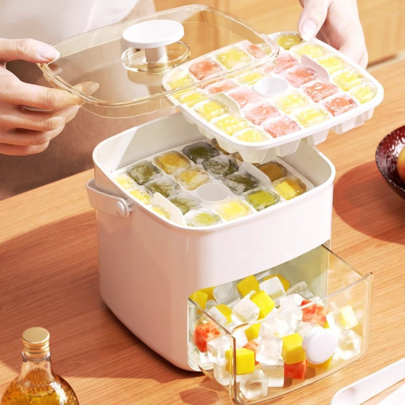 FreezeMaster - Make Perfect Ice Cubes Without Spills or Hassle